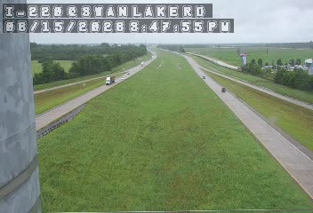 This camera is located in the median of I-220.