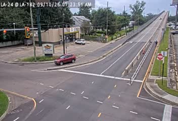 LA 24 at LA 182