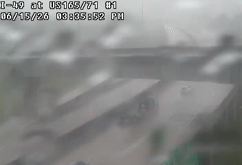 Traffic closest to this camera is traveling northbound on I-49.