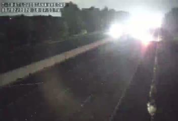 Traffic closest to this camera is traveling westbound on I-10.