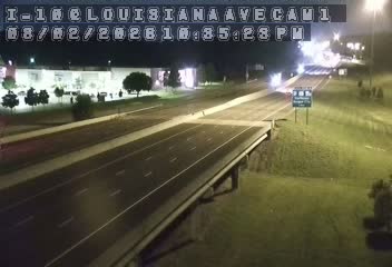 Traffic closest to this camera is traveling westbound on I-10.