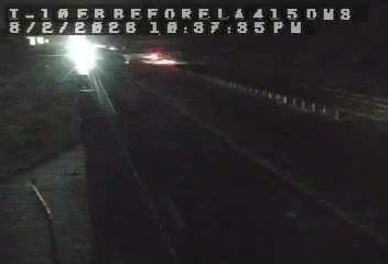 Traffic closest to this camera is traveling east on I-10
