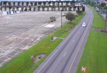 LA 3040 at LA 24